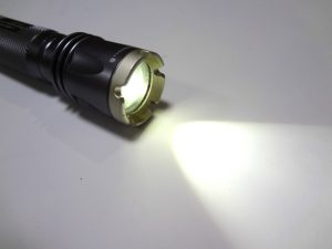 夜の犬の散歩は危険?安全に楽しむための対策とおすすめグッズを解説! 12 be5e081d870ce1b7b8a85e032b6e6fb5